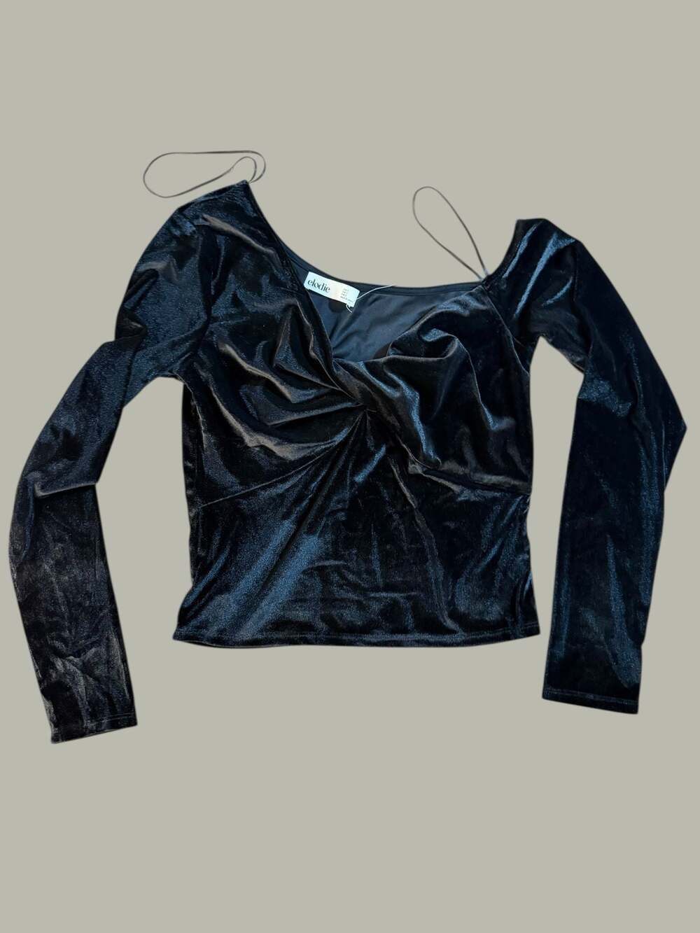 New W/out tags Elodie Black Velvet Off-The-Shoulder Twisted Long Sleeve Top S
